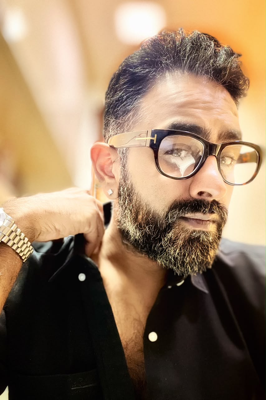 Portrait of Neeraj Bantia